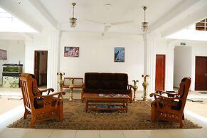 Paradise Inn