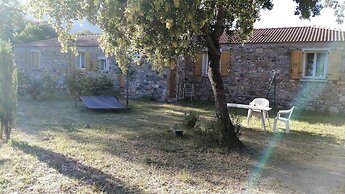 E Canicce