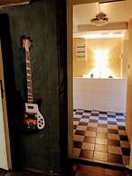 Dockside Hostel Old Town