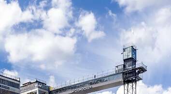 Dockside Hostel Old Town