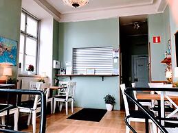 Dockside Hostel Old Town