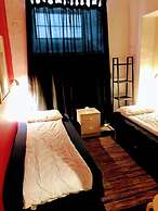 Dockside Hostel Old Town