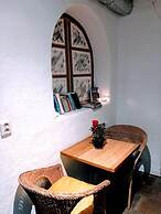 Dockside Hostel Old Town