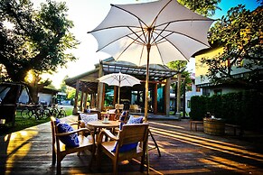 Chu Hotel