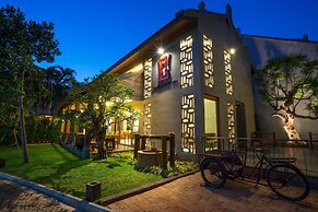 Chu Hotel