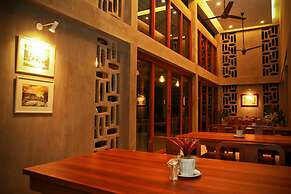 Chu Hotel