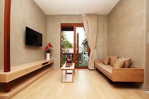 Chu Hotel