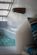 Fira white residence