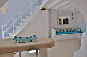 Fira white residence