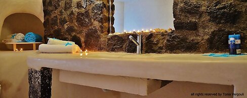 Fira white residence