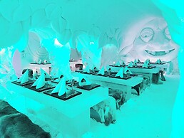 Arctic SnowHotel & Glass Igloos