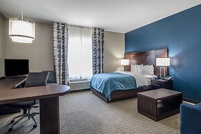 MainStay Suites Midland