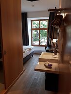 East-West Riverside Hotel