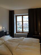 East-West Riverside Hotel