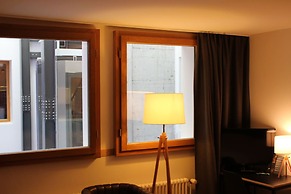 East-West Riverside Hotel