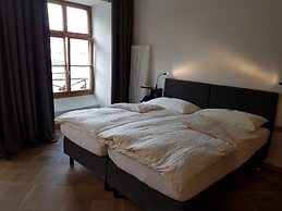 East-West Riverside Hotel