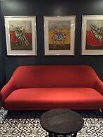 East-West Riverside Hotel