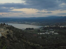 Apartment Hotel Irida