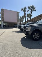 Flamingo Inn Beachfront