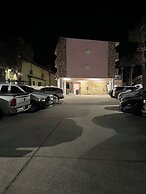 Flamingo Inn Beachfront