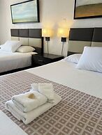 Flamingo Inn Beachfront