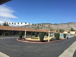 Hacienda Motel