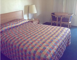 Hacienda Motel
