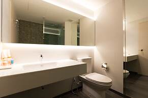 Crystal Hotel Hat Yai