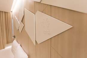 Crystal Hotel Hat Yai