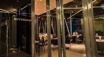 Crystal Hotel Hat Yai