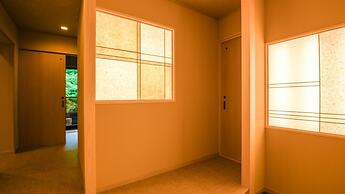 Yamanaka Onsen Shirasagiyu Tawaraya