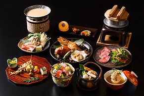 Yamanaka Onsen Shirasagiyu Tawaraya