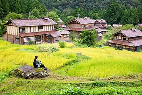 Yamanaka Onsen Shirasagiyu Tawaraya