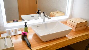 Yamanaka Onsen Shirasagiyu Tawaraya