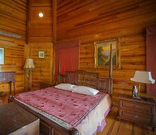 The Log Home Experience Khao Yai
