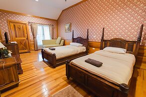 The Log Home Experience Khao Yai