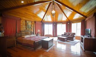 The Log Home Experience Khao Yai