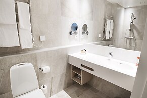 RC Hotel Sports & Business