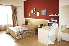 Sunrise Arches Apartments