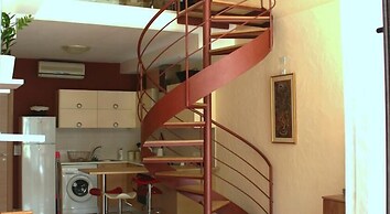 Sunrise Arches Apartments