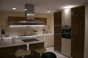 Sunrise Arches Apartments