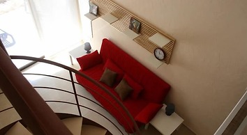 Sunrise Arches Apartments