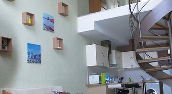 Sunrise Arches Apartments