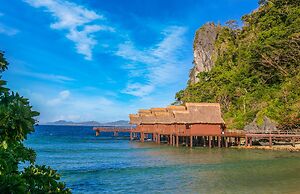 Cauayan Island Resort