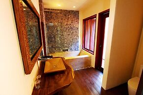 Cauayan Island Resort