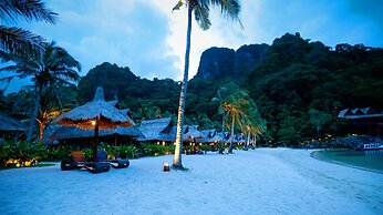 Cauayan Island Resort