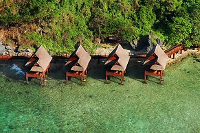 Cauayan Island Resort