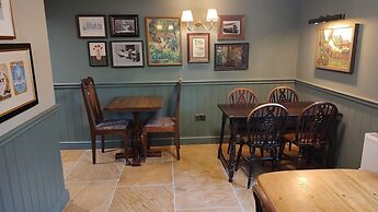 The Red Lion