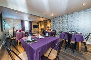 Shorehead Guest House