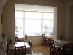 Pink Beach Guest House